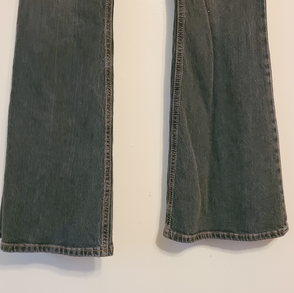 Urban Outfitters BDG | Women's Black/Dark Blue Flared Jeans (Size 28) - Picture 13 of 15